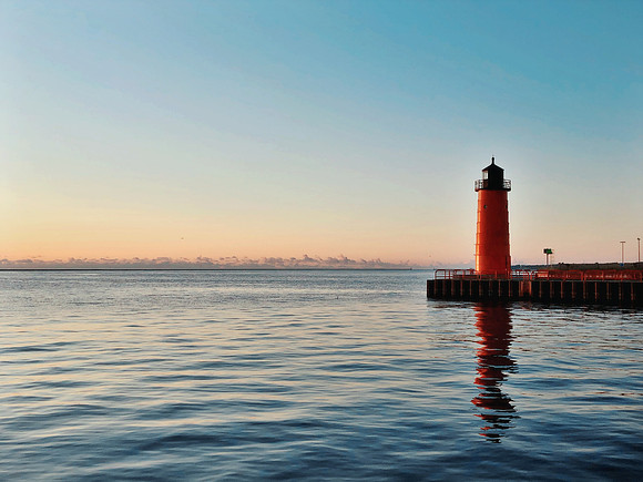 Pierhead Light House, Lake Michigan (2021)