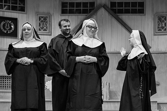 Nuncrackers2025-003