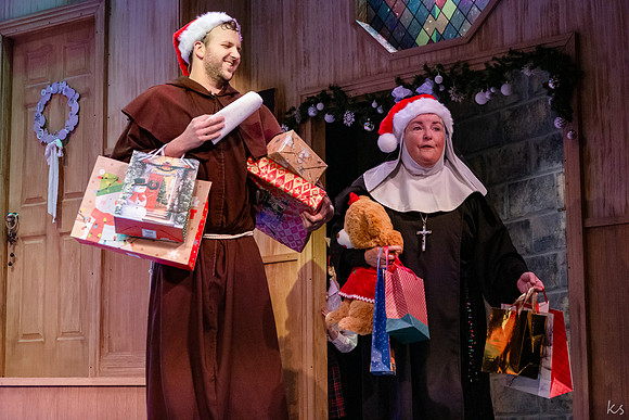 Nuncrackers2025-077