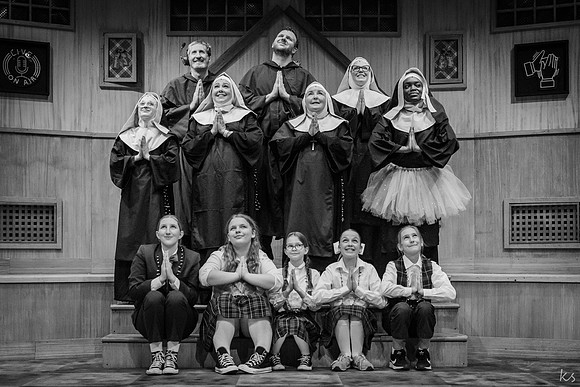 Nuncrackers2025-158