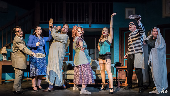 Noises Off-0210
