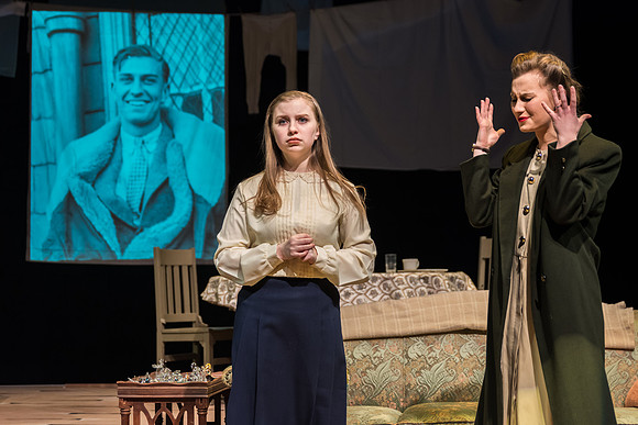 Glass Menagerie-9180