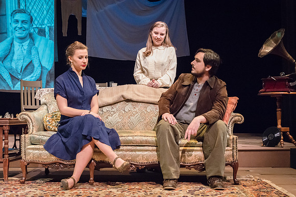 Glass Menagerie-9404